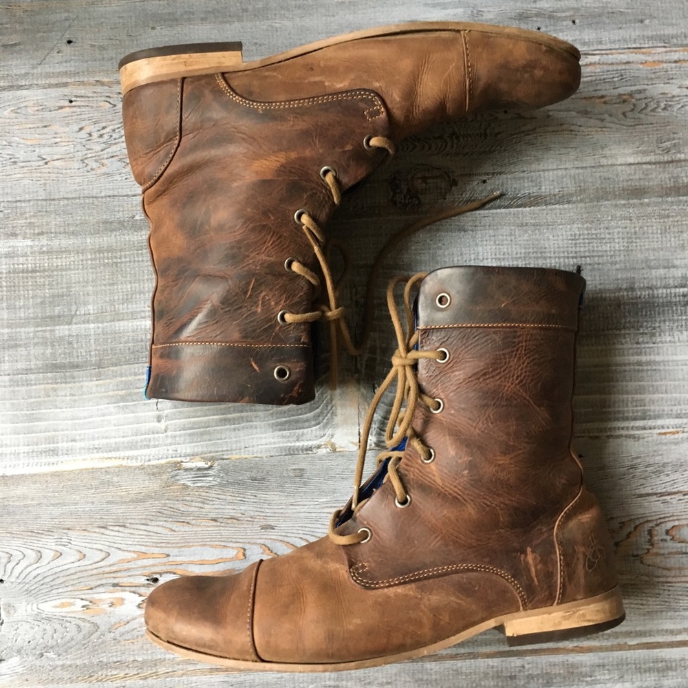 John Fluevog men’s distressed leather work boots 9